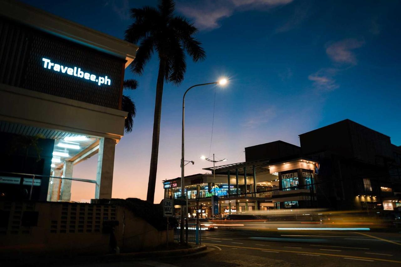 Travelbee Airport Inn 麦克坦 外观 照片