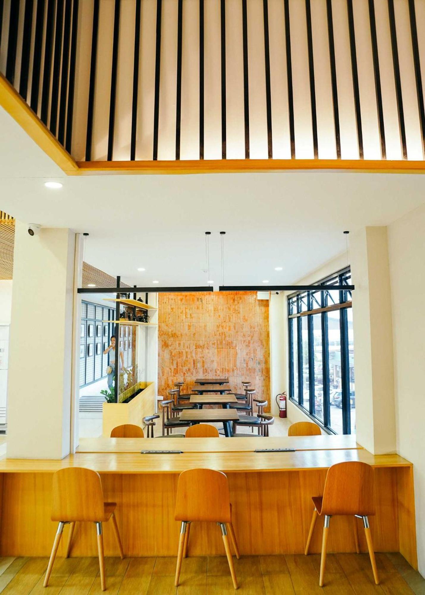 Travelbee Airport Inn 麦克坦 外观 照片